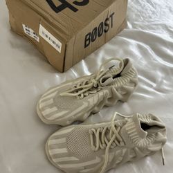 Unsex Shoes Size 40 Us 8.5