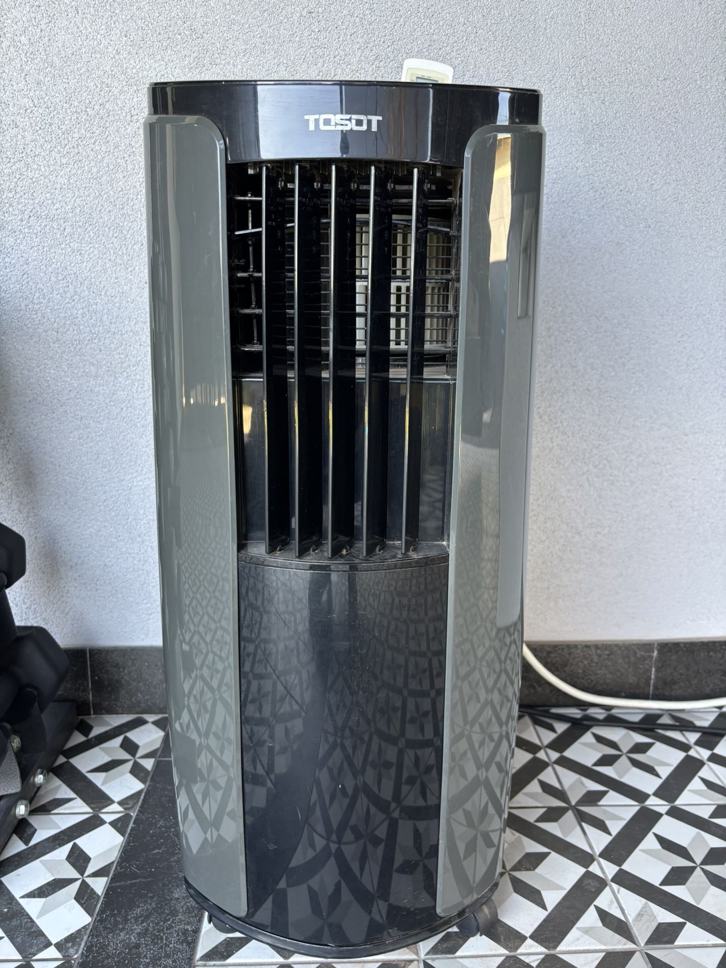 Tosot Portable Outdoor Air Conditioner