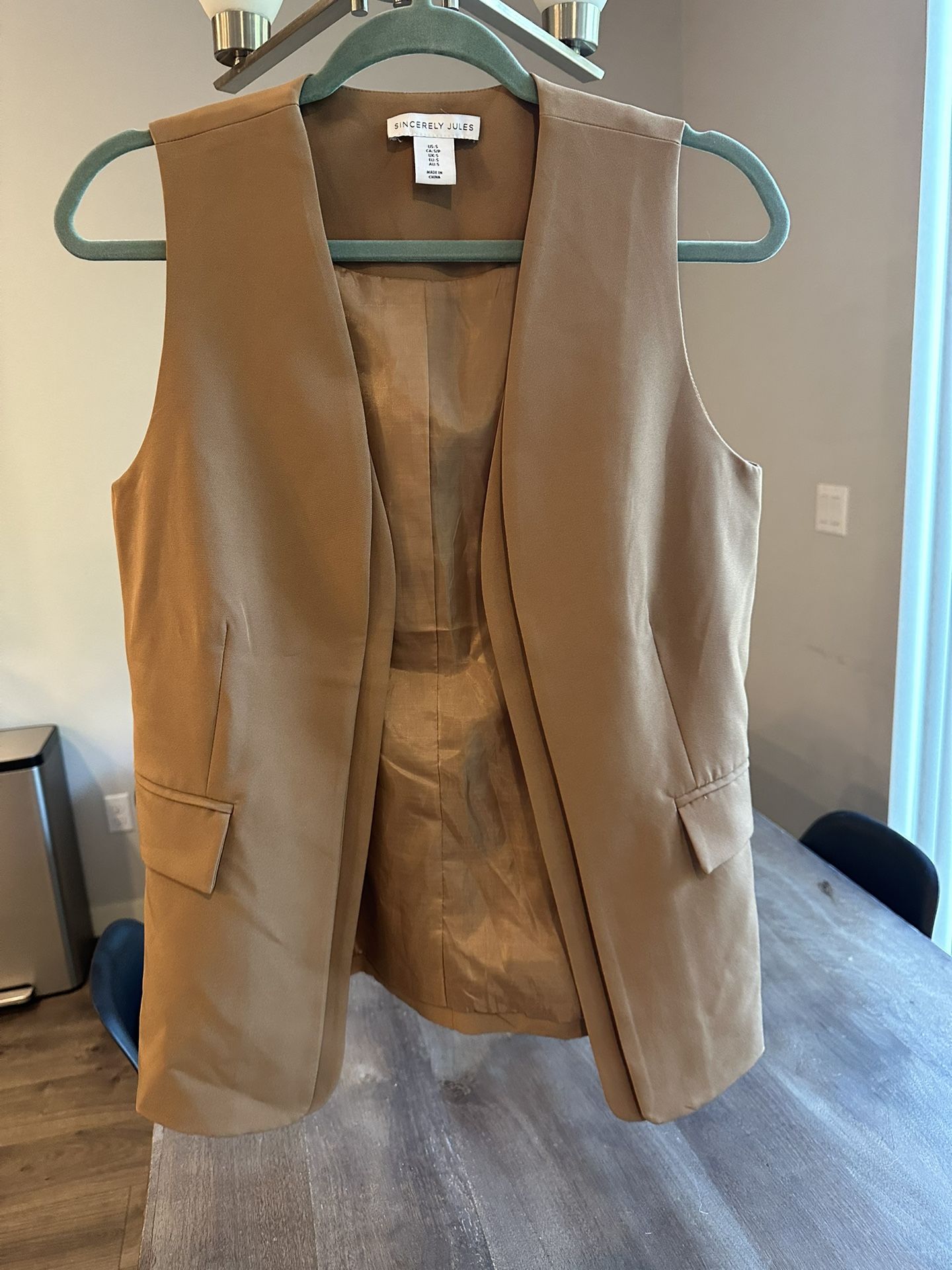 clothes ALL FOR 10$