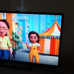 40 Inch TV 