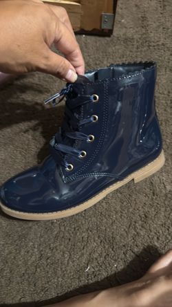 Gymboree Girls boots size 3 Y
