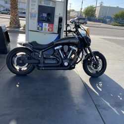 2005 Yamaha Midnight Warrior