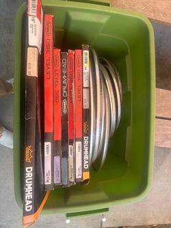 Lot of 16 New and like new Drumheads Remo Evans