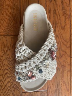 INUIKII Sandals 🩴 Size 40 = 9.5