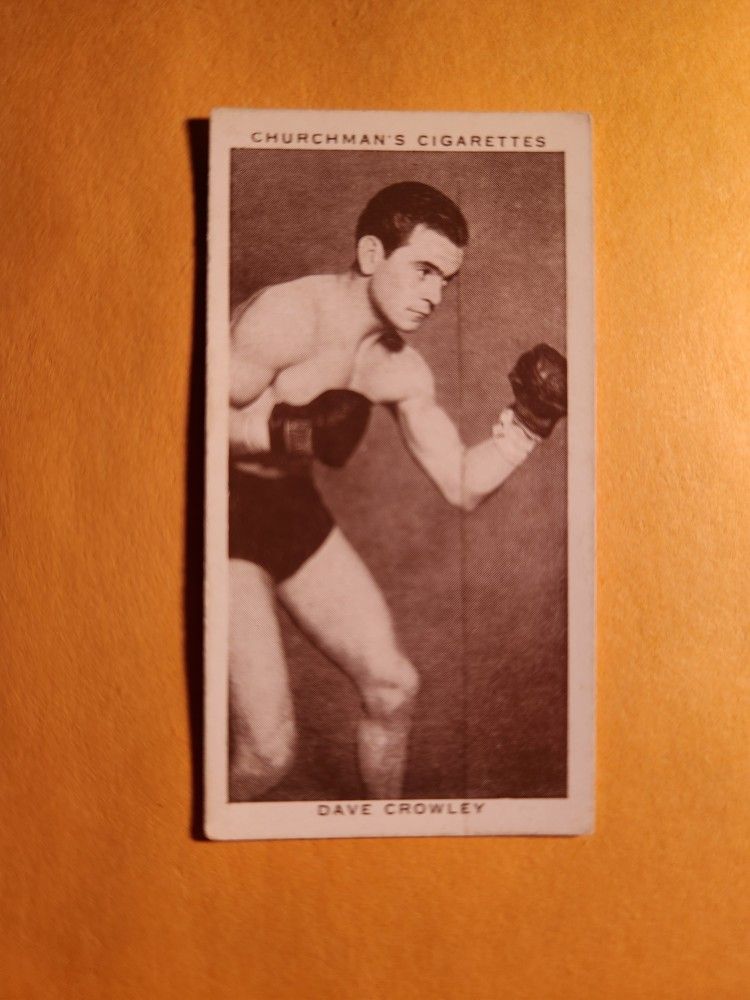 EX-NM Authentic 1938 Churchman's Cigarettes Dave Crowley Boxing Tobacco Card #9