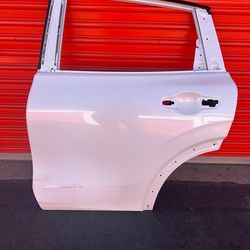 2023 - 2025 HONDA HR-V REAR LEFT DRIVER SIDE DOOR SHELL PANEL OEM