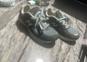 Kids shoes
