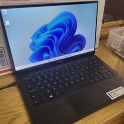 DELL XPS 13 TOUCH SCREEN WINDOW 11 PRO LAPTOP (SHOP66)