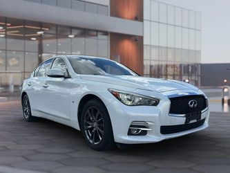 2015 INFINITI Q50