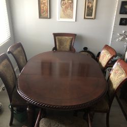 Bombay Company 6 Seat Dining Set With 2 Extension Leaves