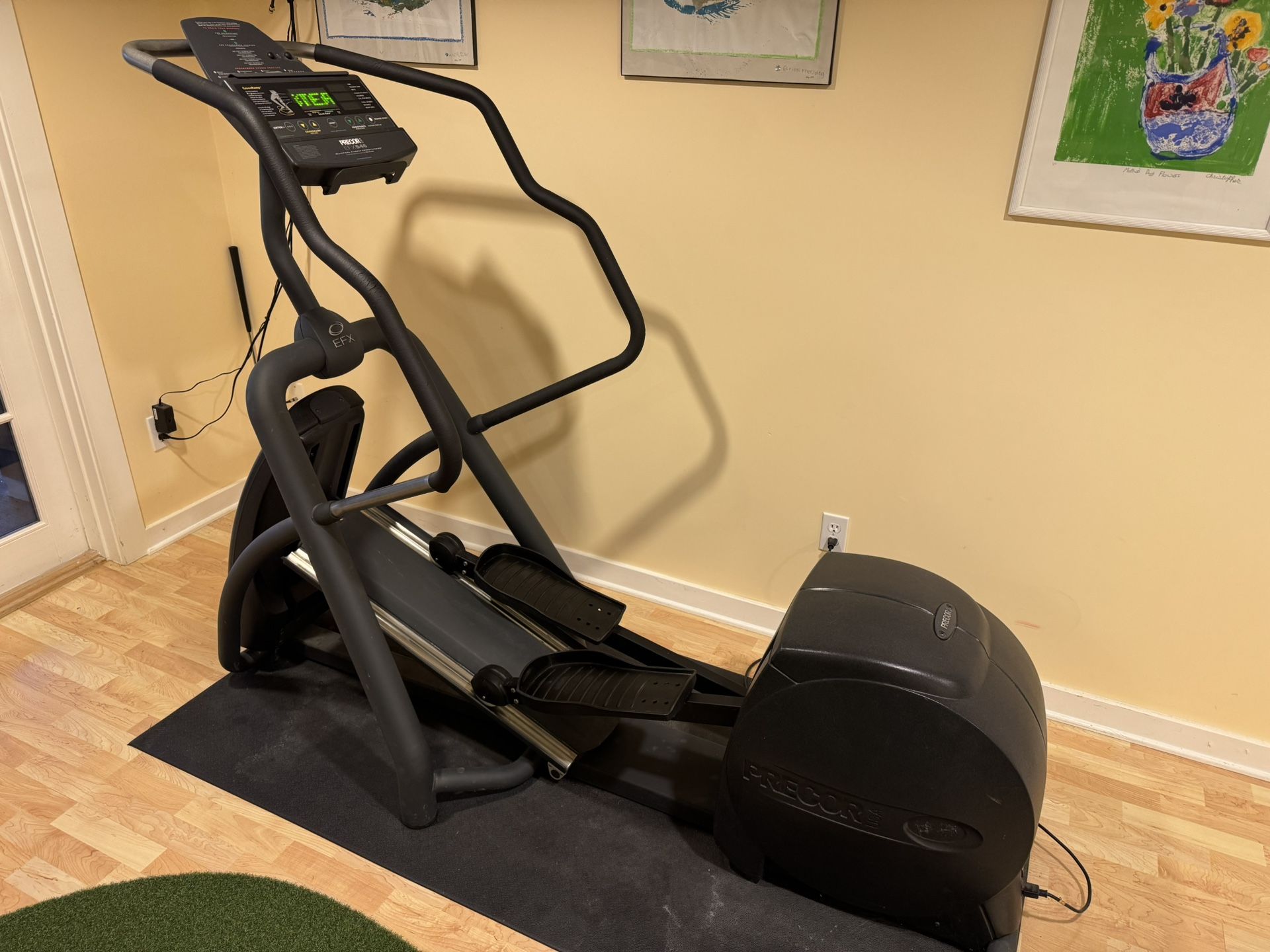 Elliptical Trainer - Precor
