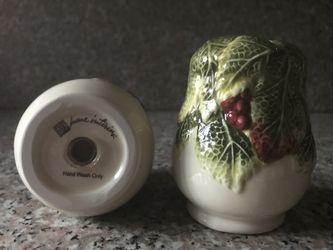Home Interior Salt shakers