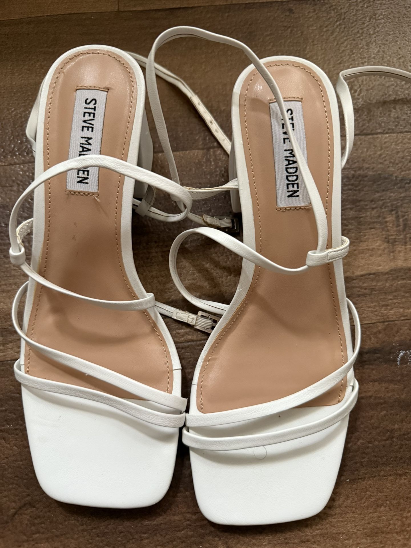 Steeve Madden White Shoes