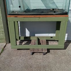 48x28 Fish Tank With Stand