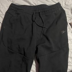 Black nike tech pants. Size XL