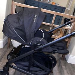 Nuna Pipa Stroller