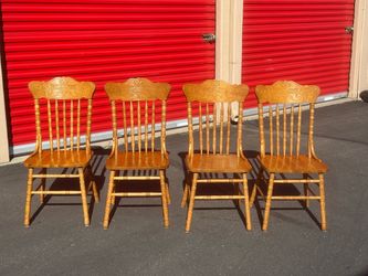 Antique Set of 4 Oak Spindle Back Dining Chairs