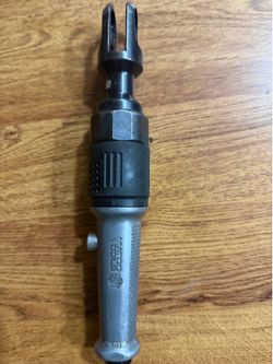 Matco Tools 3/8" Drive Pneumatic Air Ratchet broken