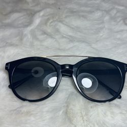 Tom ford Sunglasses (read)