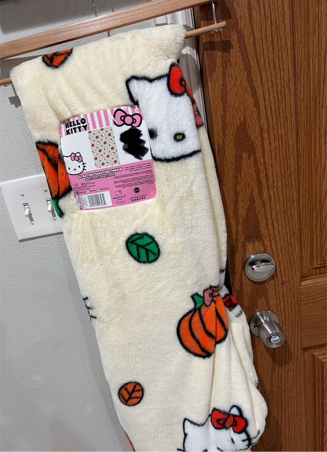 Hello Kitty Blanket