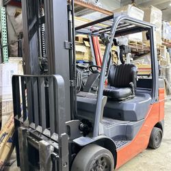 2021 Year Toyota Forklift 6600lb, 3 Stage, Side Shift, 90 Days Warranty!