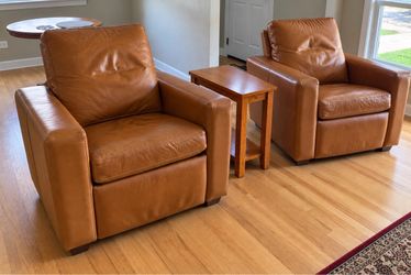 Set of 2 Tan Leather Reclining Chairs
