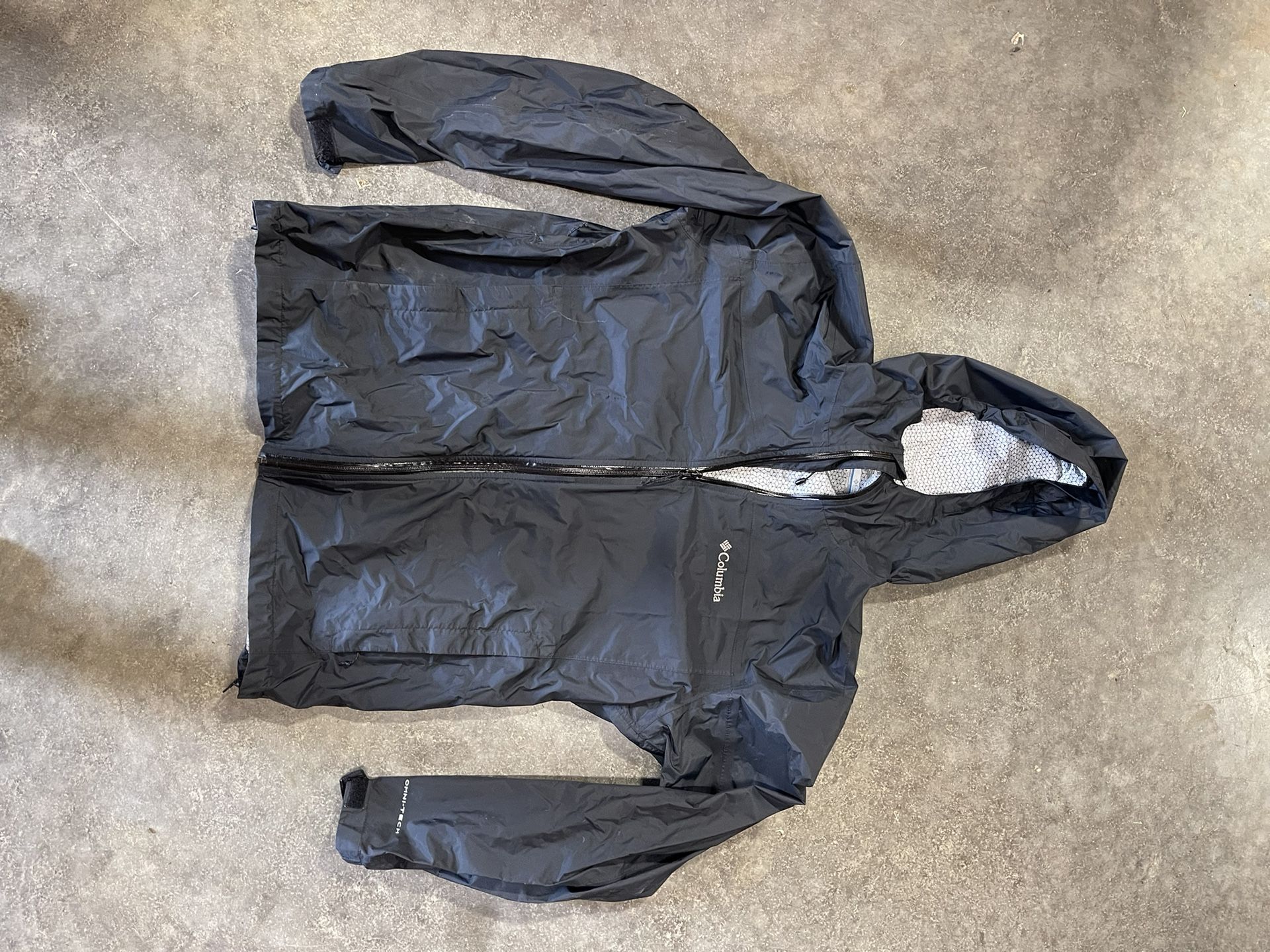 Columbia Sportswear Windbreaker
