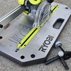 RYOBI
ONE+ 18V 5.5in. Cordless Flooring Saw with Blade (Tool Only)
