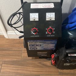 CEN-TECH CHARGER