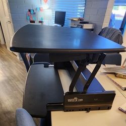 Vari, VariDesk Pro 30 Standing Desk Converter 30" Wide 5" to 15.5" Height Range, 10 Different Height Settings