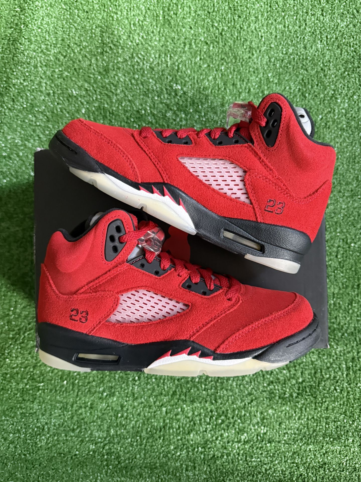 DS Air Jordan 5 Ragging Bull (GS)