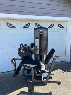 CYBEX VR1 Leg curl / leg extension