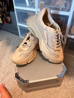 Steve Madden Beige Chunky Sneakers