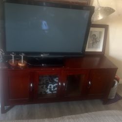 Tv Stand And 42’ Panasonic 