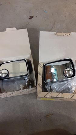 1992 Toyota SR5 power mirrors