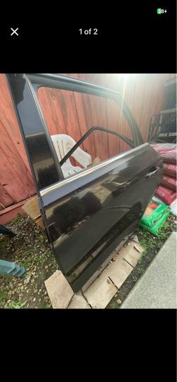 2008-2012 Audi Q5 Rear Passenger Door BLACK