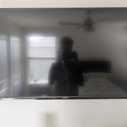 📺 Vizio [30"/40"] Inch TV – Works Great! (No Box)
