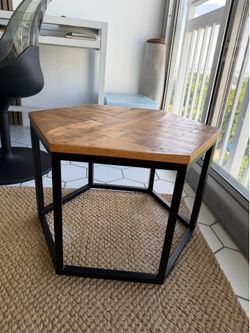 Stylish Diamond-Shaped Wooden Coffee Table with Metal Base
