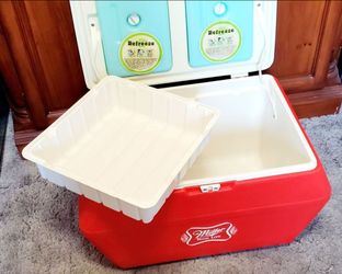 Vintage GOTT Miller High Life 50 Qt Cooler w/ Original Box, Tray & Refreeze Bottles