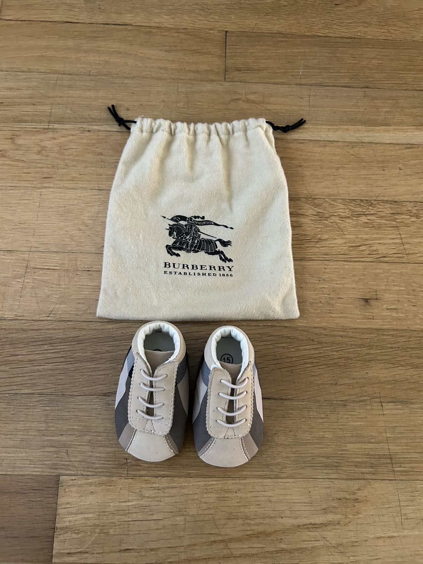 Burberry Infant Booties 