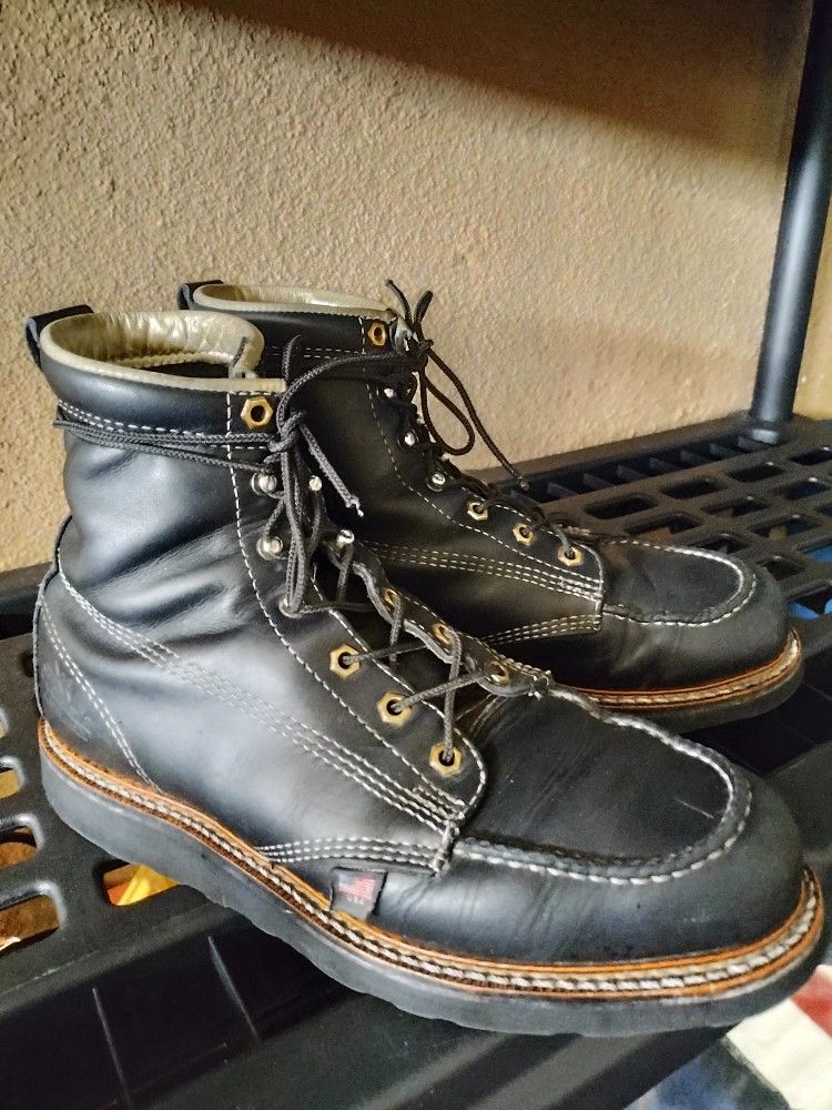 Thorogood Moc Toe Work Boots