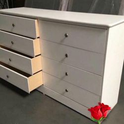 8 Drawer Dresser