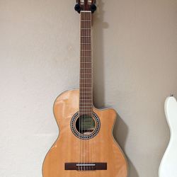 NEW Classical Nylon String Guitar