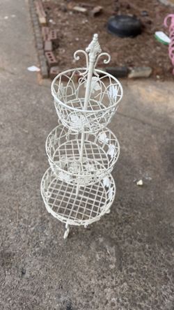 Baskets To Fruts