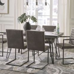 7 Piece Dining Set 