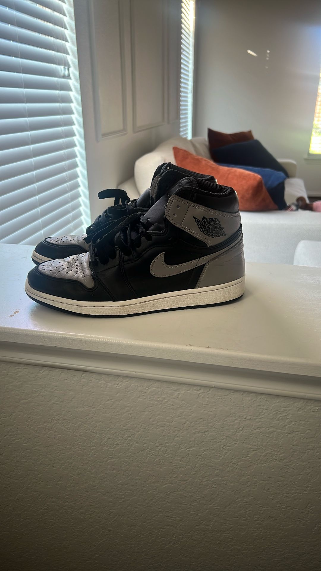 Air Jordan 1s Shadow