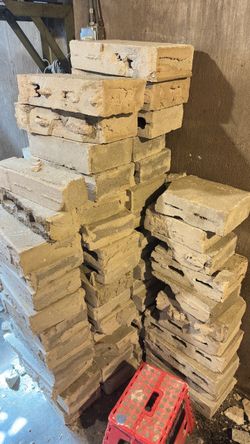 FREE Cinder blocks 50