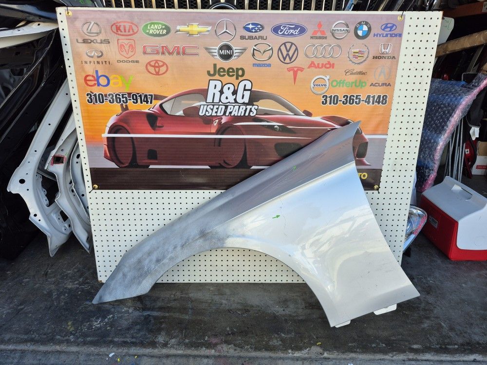 2006 2007 2008 2009 2010 2011 Mercedes Benz W219 CLS 500 Fender Left Driver Side LH Original Used OEM