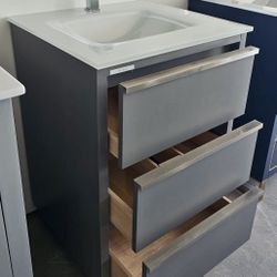 Bathroom Vanity 24”