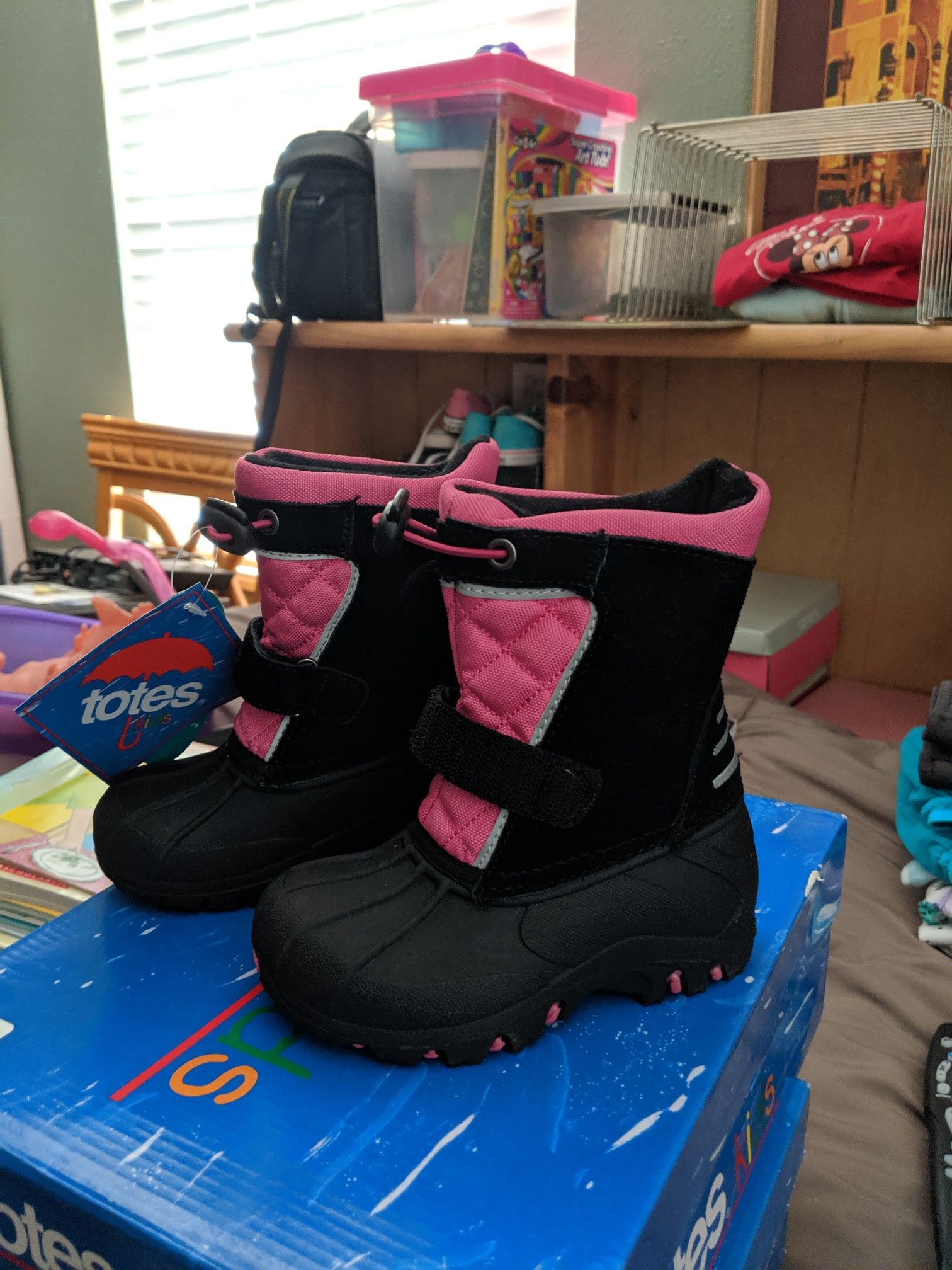 Totes Kids Girls Snow Boots Size 6